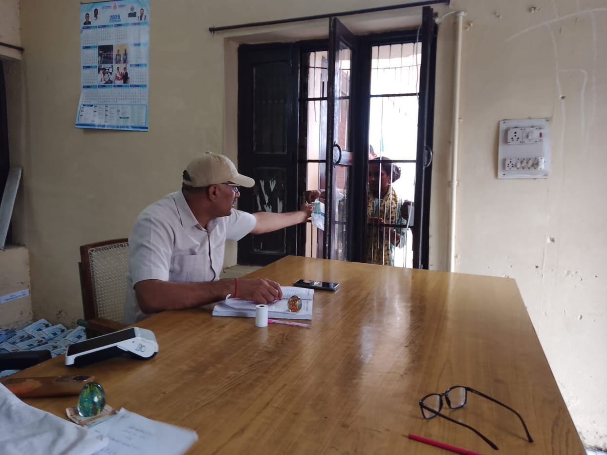 Mobile number becomes a hurdle in Happy Card distribution cards still pending