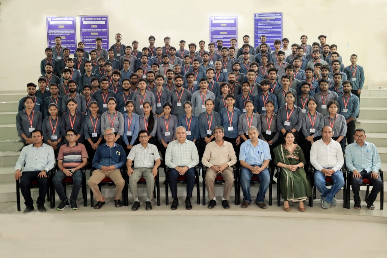 Selection of 282 students of Government Polytechnic Institute in industrial groups