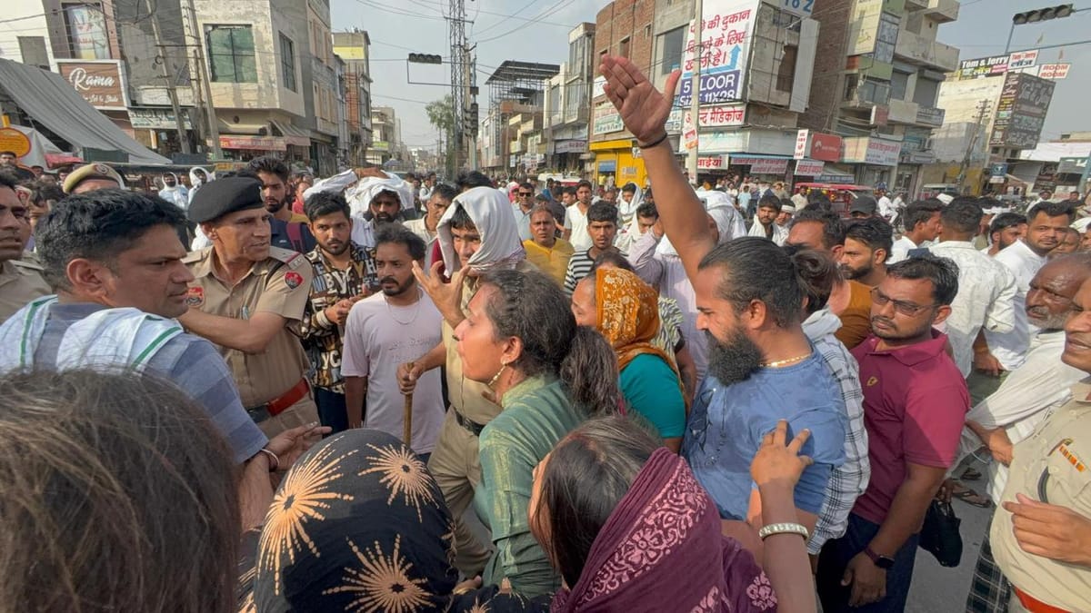 Hisar News: नागरिक अस्पताल में महिला के शव को चूहों ने कुतरा, भड़के परिजनों ने हांसी में लगाया जाम