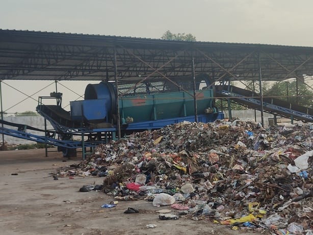 कूड़ा निस्तारण की करनी होगी व्यवस्था।