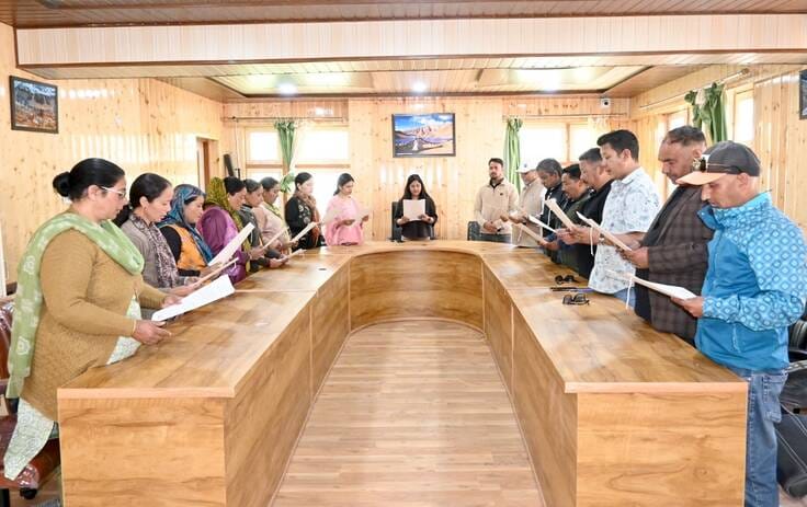 Panchayat Samiti members took oath of office and secrecy.