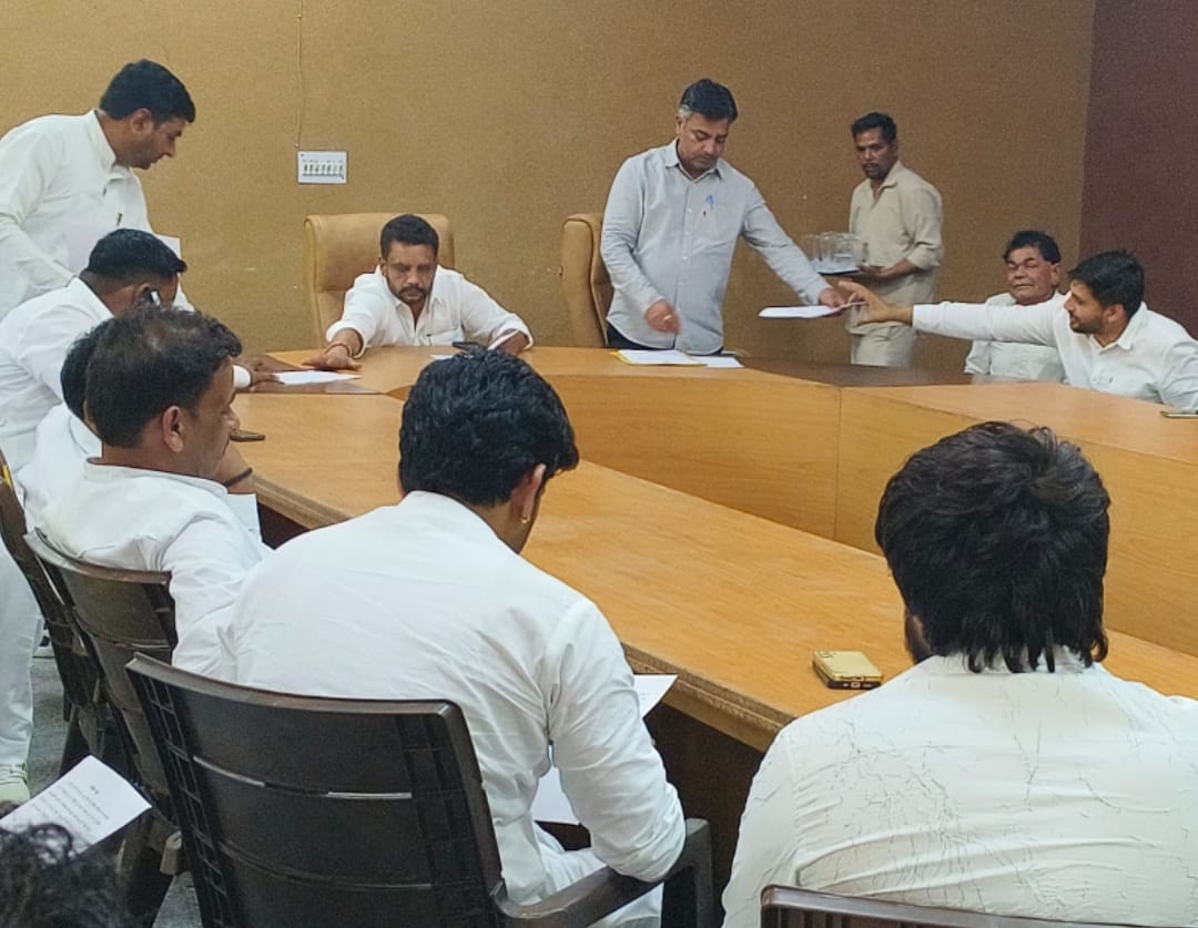 A budget of Rs 26 crore has been passed for the development work of Sampla.