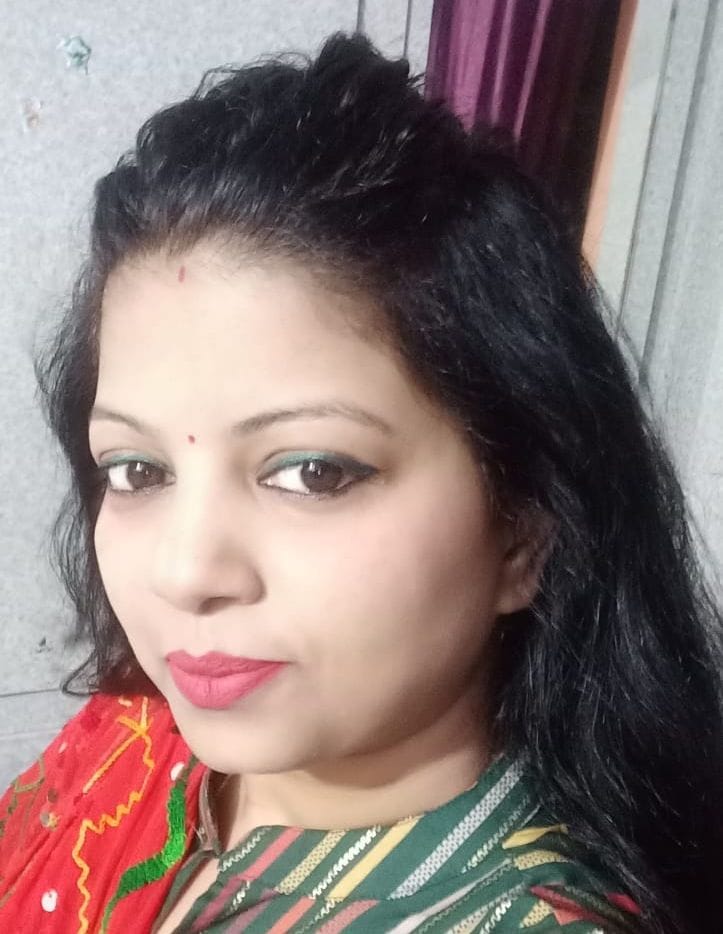 The increase in cylinder prices has affected the kitchen budget of women.