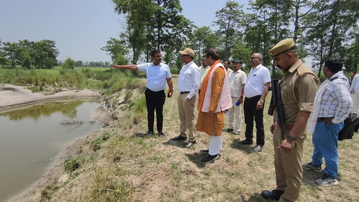 Demand for a permanent bridge in Thakurpurwa resurfaced