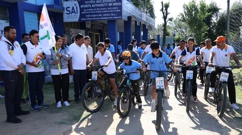 Message of staying healthy given by cycling in Dharamshala