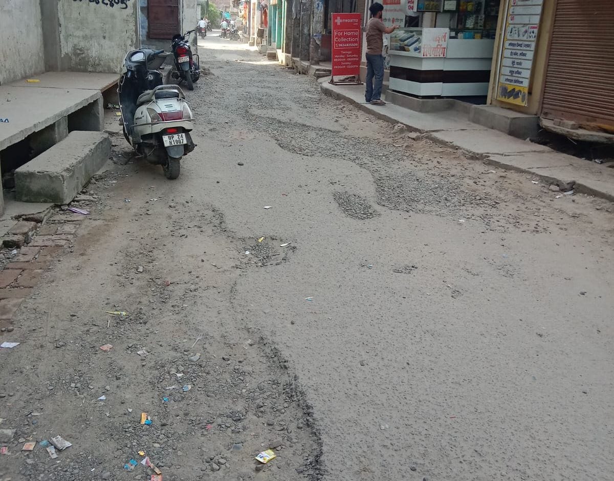 City roads to be repaired at a cost of 4.72 crore before the rains.