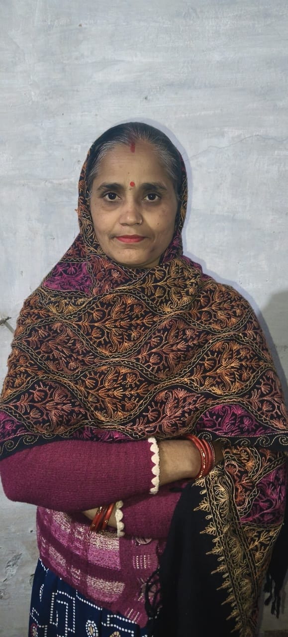Killed wife, then consumed a poisonous substance