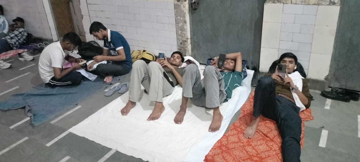 Studied at the bus stand and spent the night sleeping there.