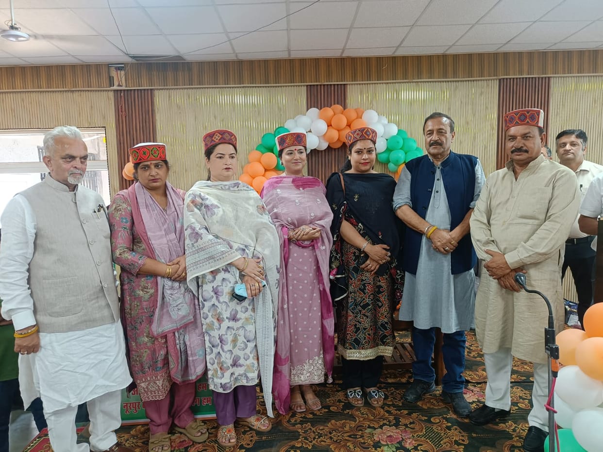 Nine councillors of Nagar Panchayat Nurpur took oath, election of chairman-vice chairman postponed