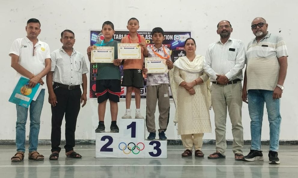 Parikshit stood first in the 11-year age group, and Ashwani stood first in the 13-year age group.