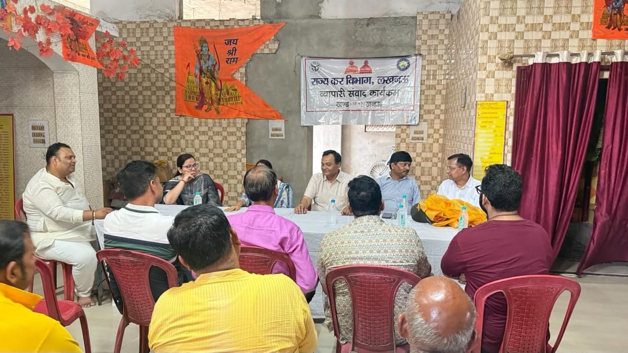 Traders outlined their problems during the interaction.