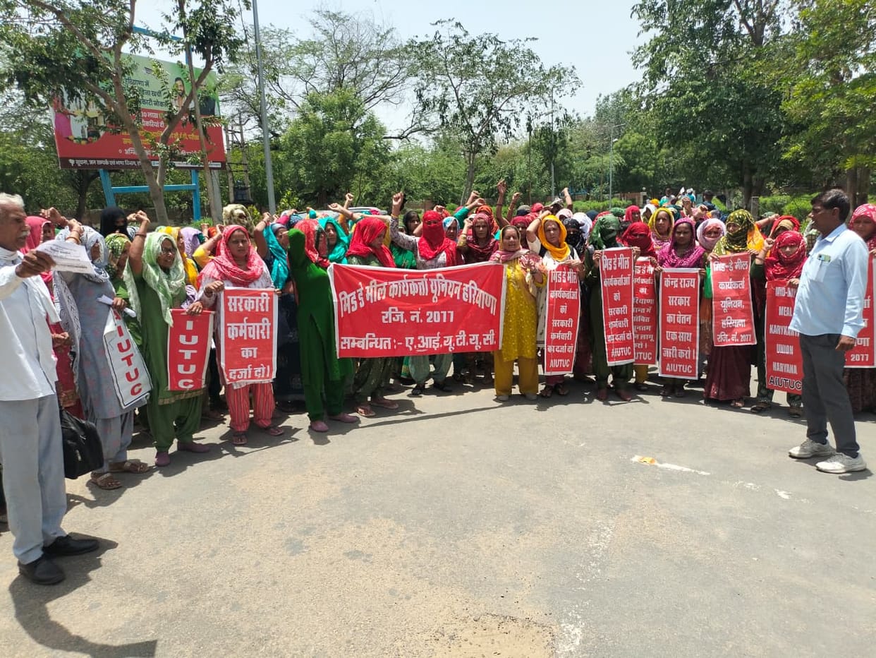 Mid-dMid-day meal workers will participate in large numbers in the Bhiwani rally.ay meal workers will participate in large numbers in the Bhiwani rally.