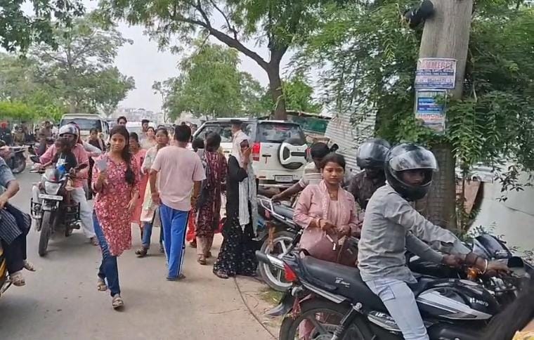 muzaffarpur home guard recruitment written exam begins 14808 candidates appear at 24 centres