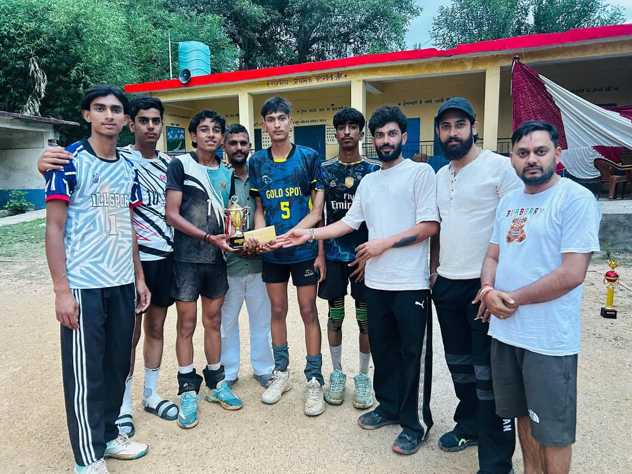Chamboh team won the Under-19 Volleyball competition