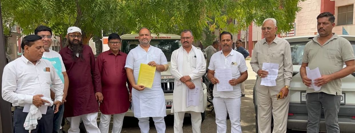 Nine councillors filed a complaint with the Deputy Commissioner alleging irregularities in the Municipal Council, leading to increased tensions