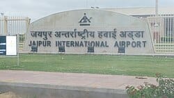 Jaipur News: Bad Weather in Delhi Diverts 9 Flights to Jaipur, Passengers Face Delays and Disruptions