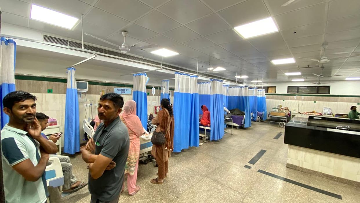 Patients suffer due to the strike by the nursing staff at LNJP Hospital