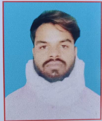 Tragic incident High-tension wire falls on youth who had stepped out to urinate in sonbhadra died
