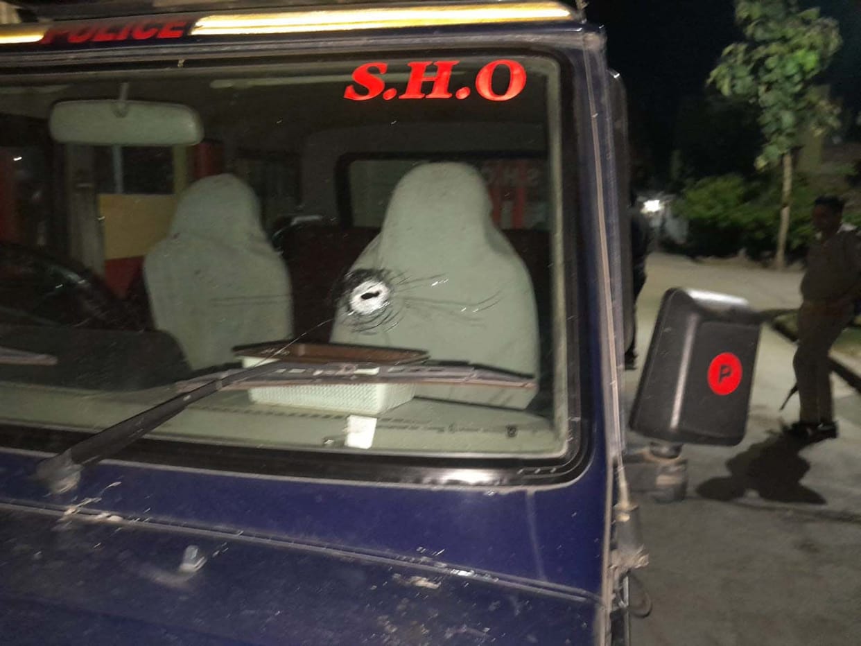 Encounter with accused who fled after raping a young girl; shot in both legs.