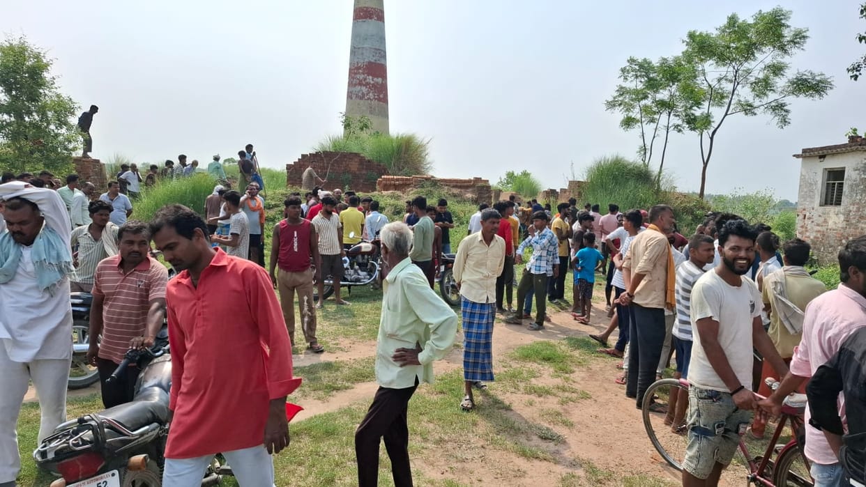 siwan woman body found buried under bricks in brick kiln guthni darela village murder suspected