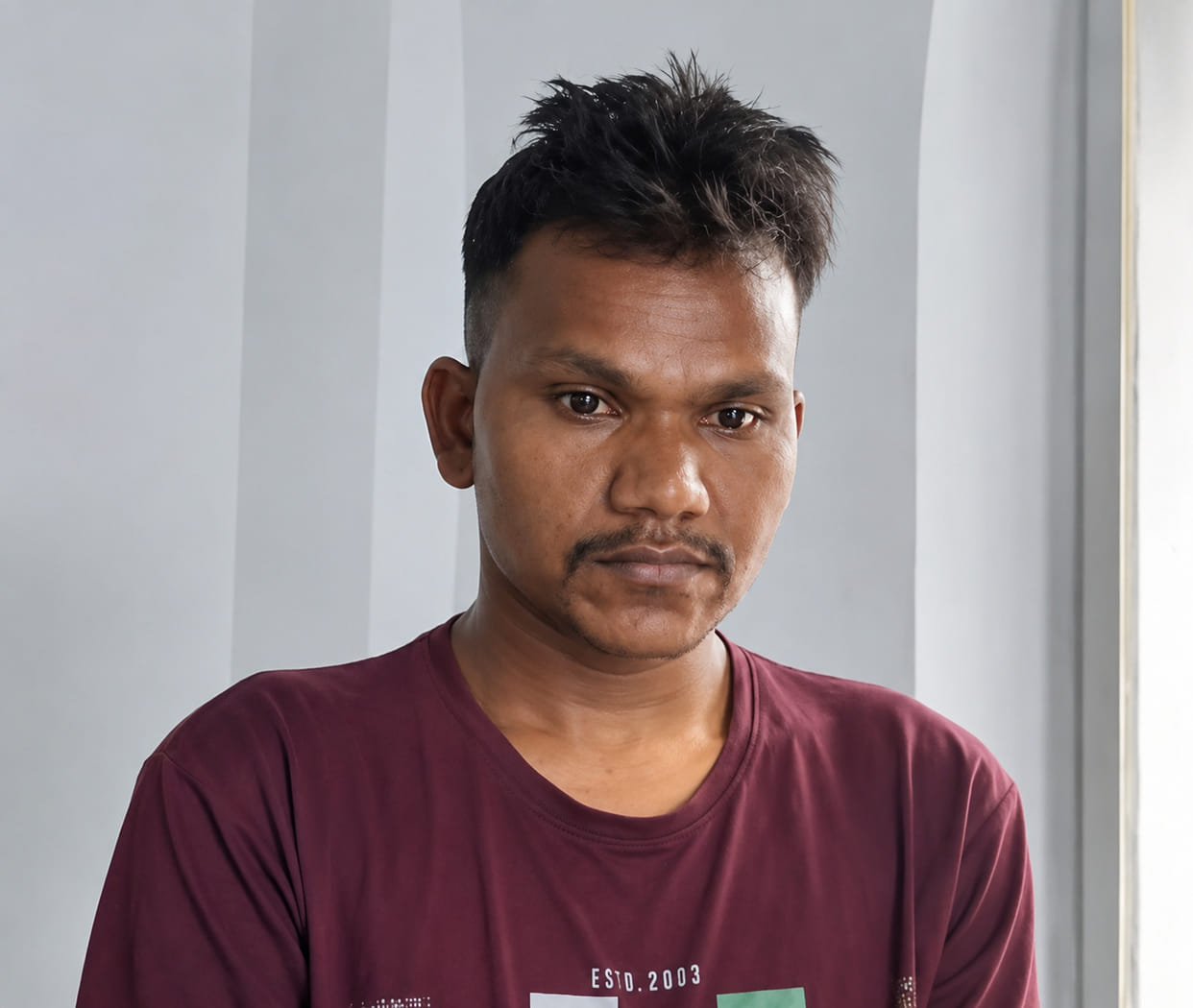 Security guard lands in jail after posing as a policeman to have a relationship with a woman in Raigarh