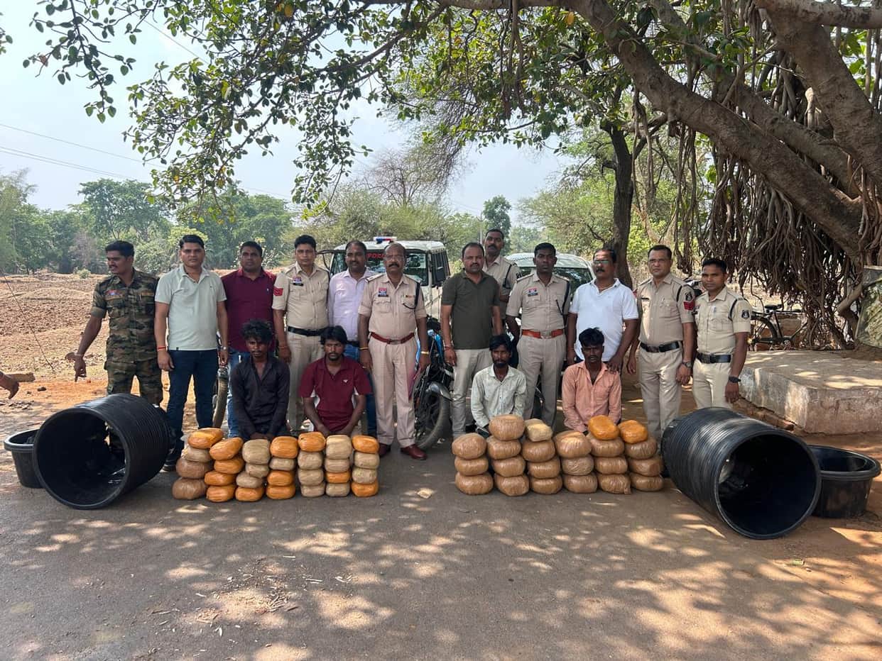 Success for Police and Cyber Cell 72 kg of cannabis worth ₹36 lakh seized in Balod