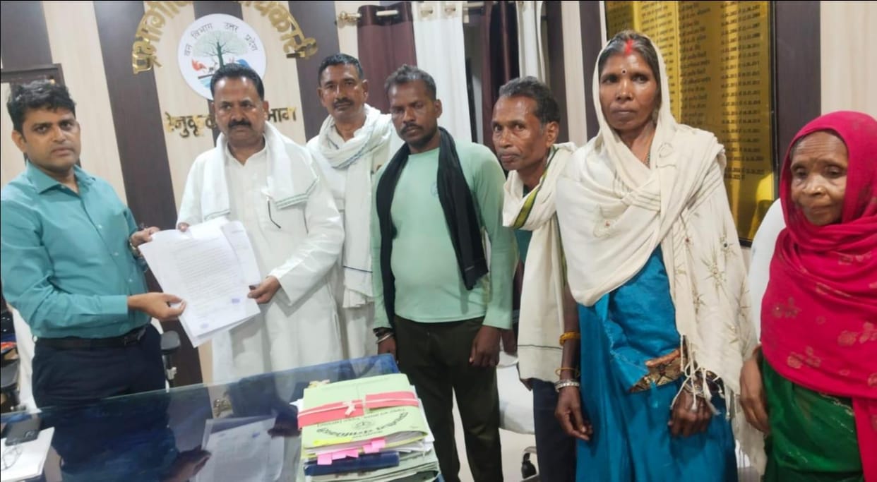 Bribe demanded by threatening action over handpump boring; complaint lodged with DFO