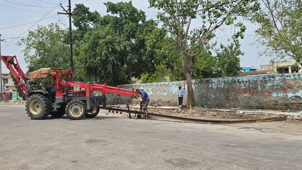 Power house shut down due to strong storm; three feeders suffer breakdowns.