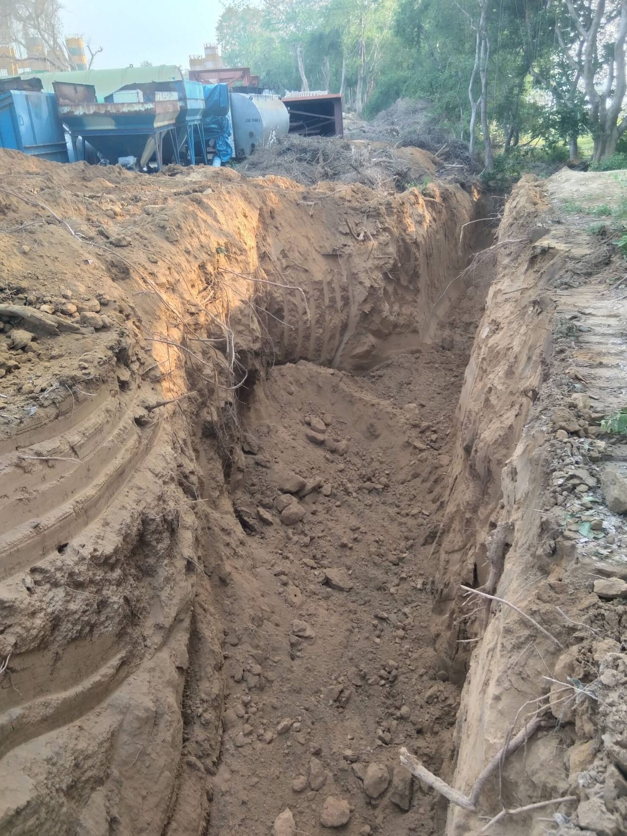Encroachments removed from the 84-Kosi Parikrama Path; construction of the drain begins