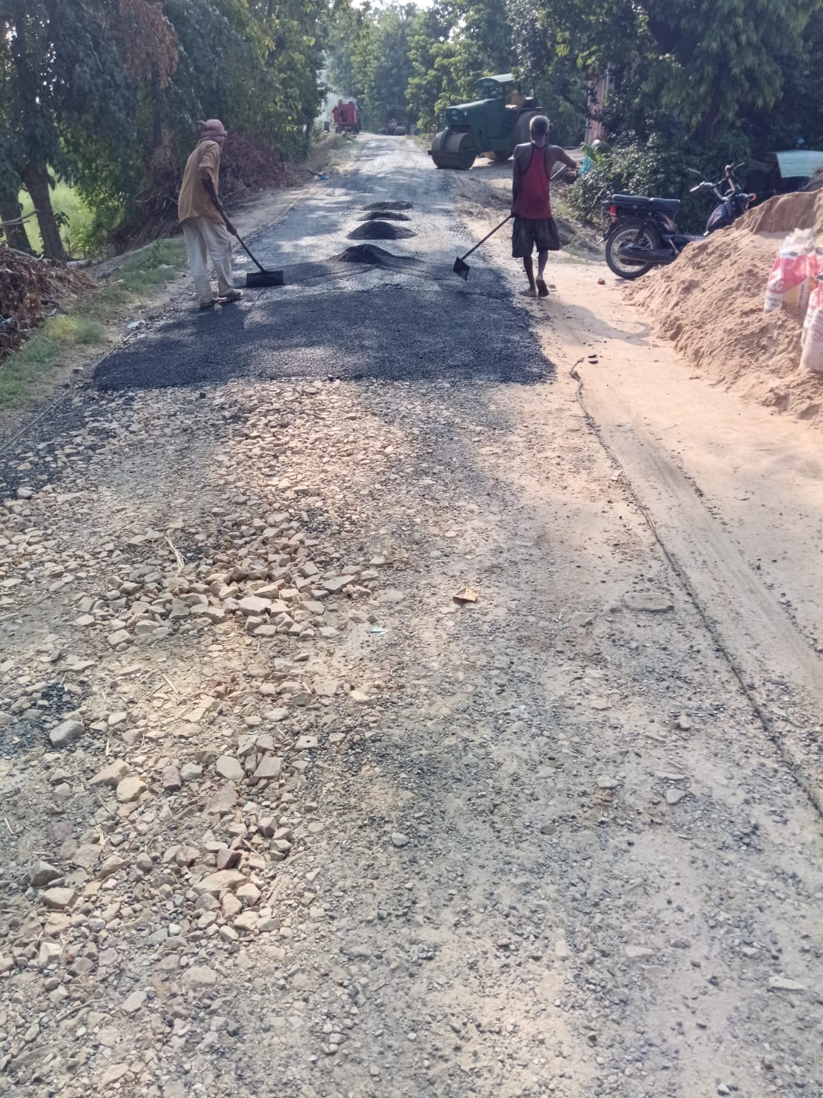 Construction of damaged culvert on MBD Dam-Siarkala road