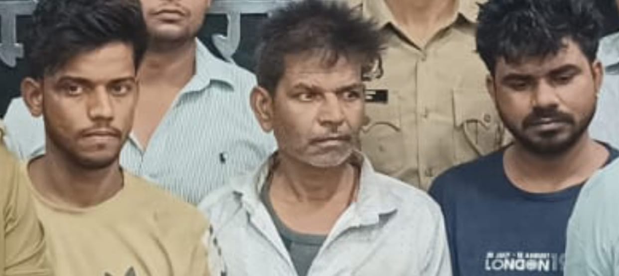 Father-son duo were manufacturing illegal weapons; three arrested.