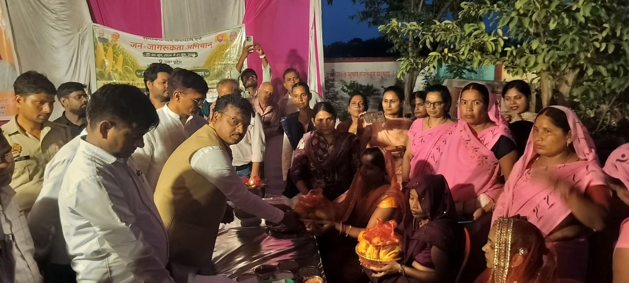 MLA and SDM heard grievances at the village chaupal