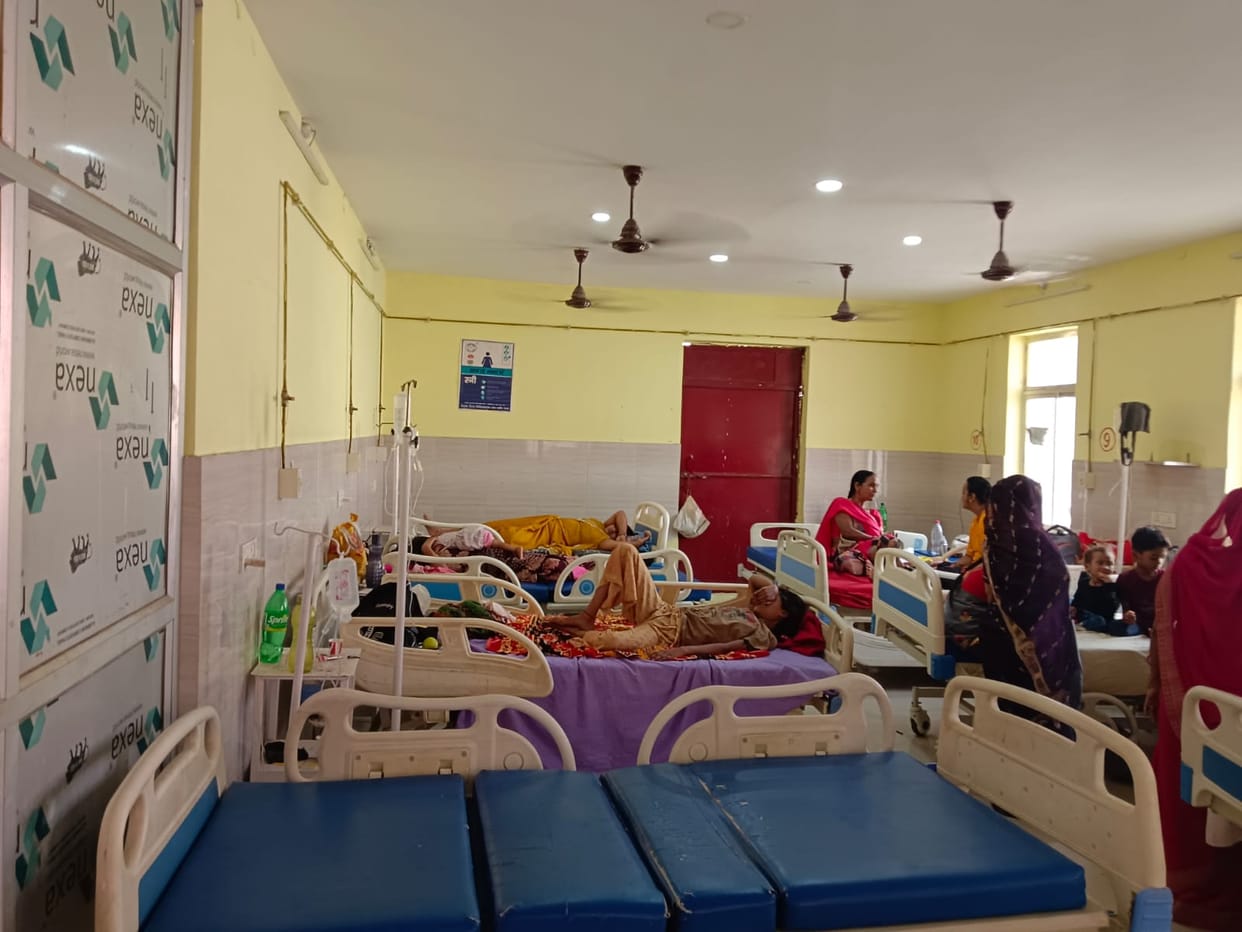 Rise in children suffering from vomiting, diarrhea, and fever at the district hospital.