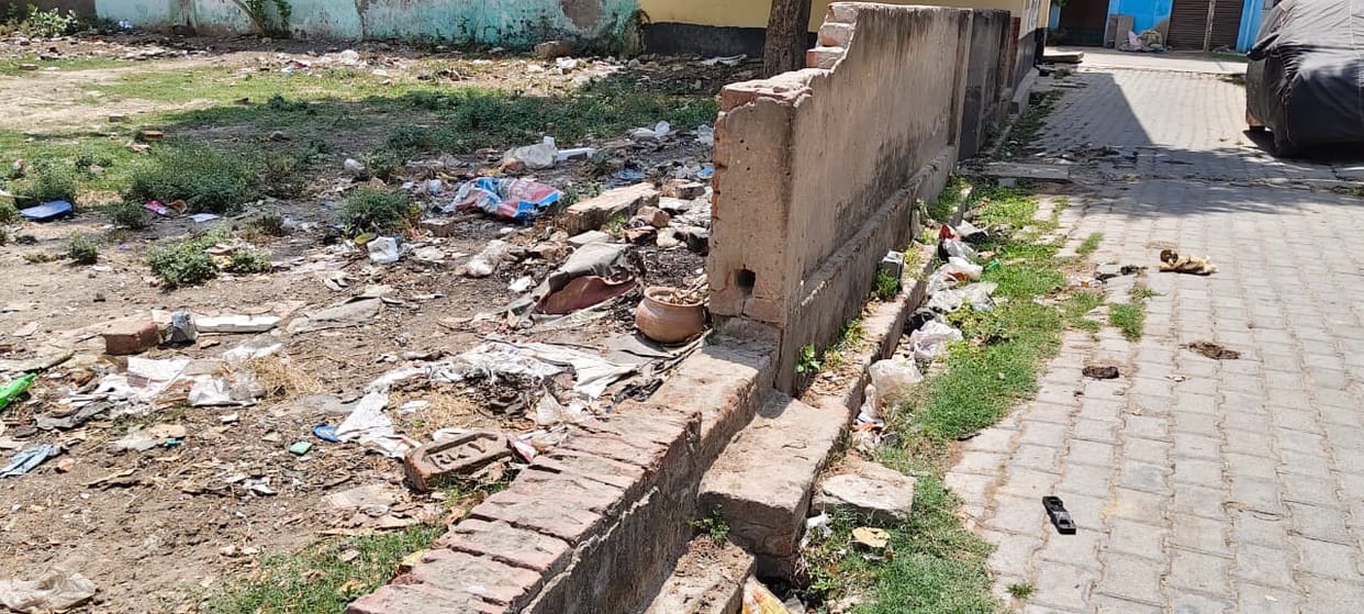Bad parks, dilapidated drains and filth have become the identity of Beeda colonies