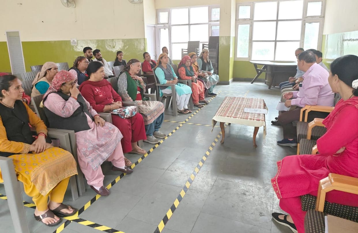 Street vendors in Rampur informed about their rights