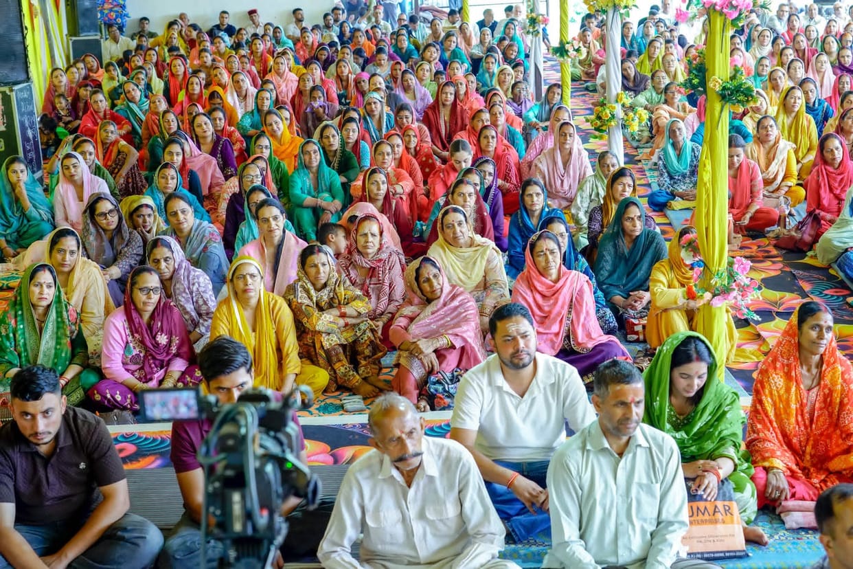 The moving story of Sage Markandeya was narrated during the Shiva Mahapuran discourse.