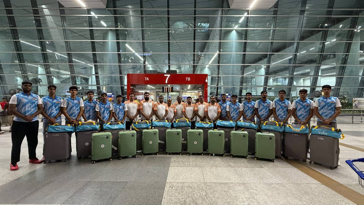 Indian team departs for the World School Basketball Championship to be held in Serbia in Rajnandgaon