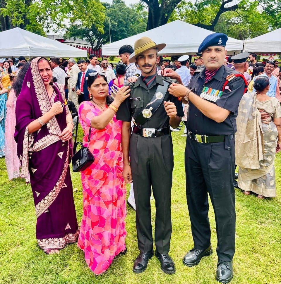 Aman Panwar commissioned as Lieutenant in the Army; family overjoyed.