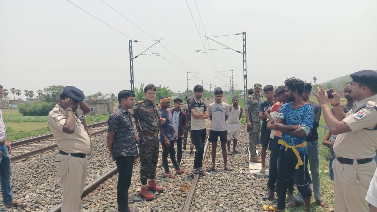 Woman Killed After Being Hit by Train While Crossing Track, RPF Probes Incident