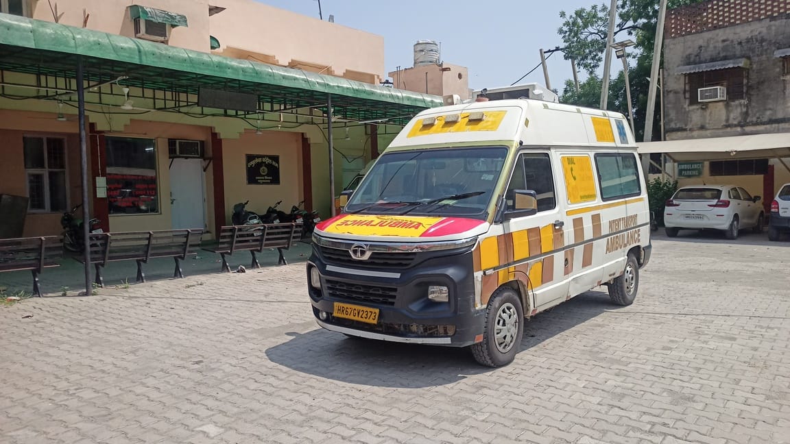 New ambulances sought; six old vehicles sent from NCR