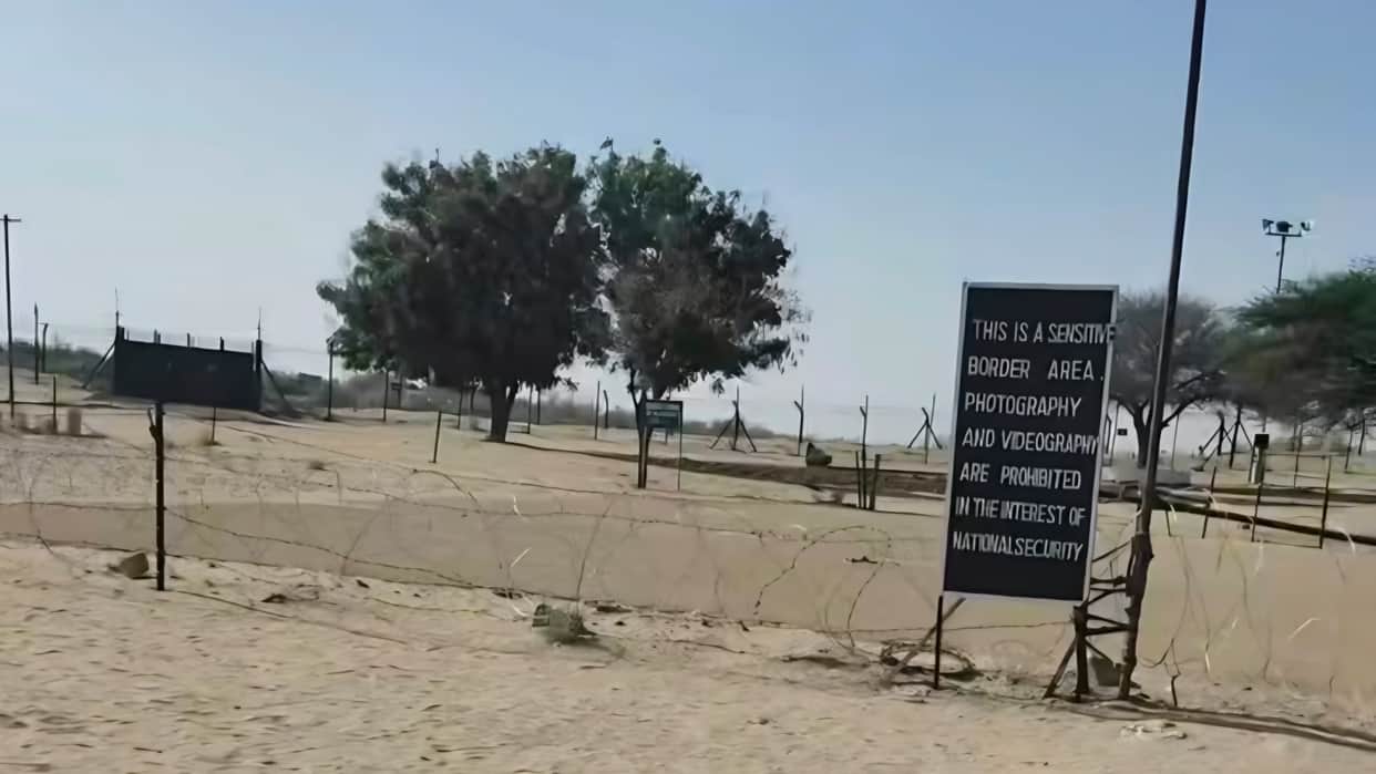 Major operation by security agencies at the Jaisalmer border suspicious youth detained