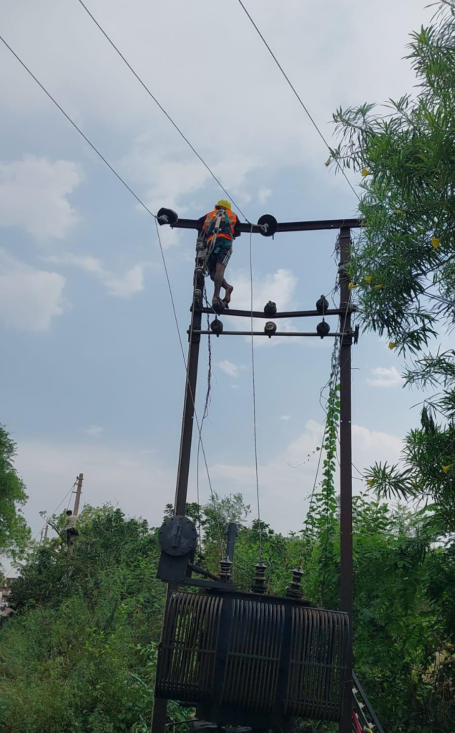 Power system in chaos, supply cut off in over 100 villages