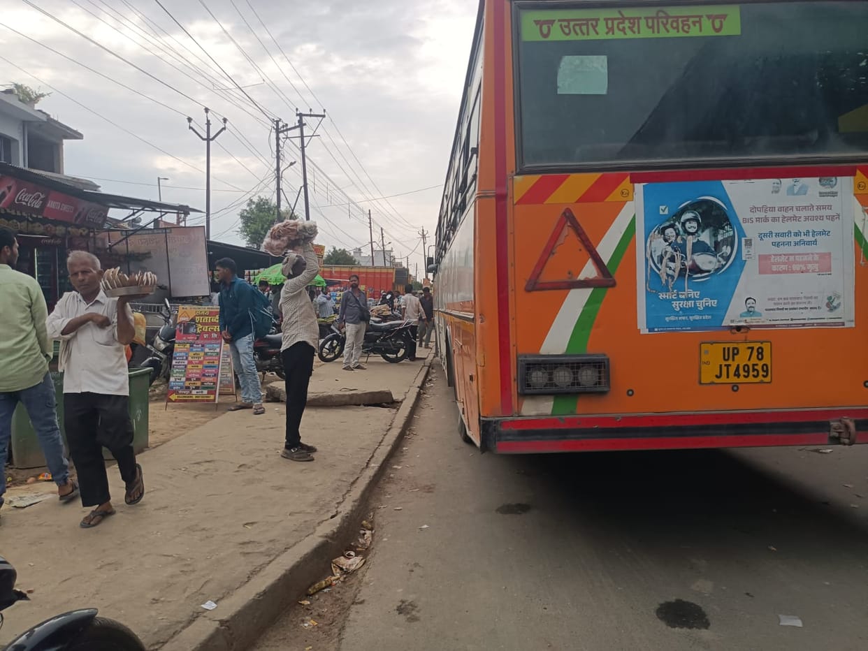 Efforts to build a mini bus station in Khalilabad gain momentum.