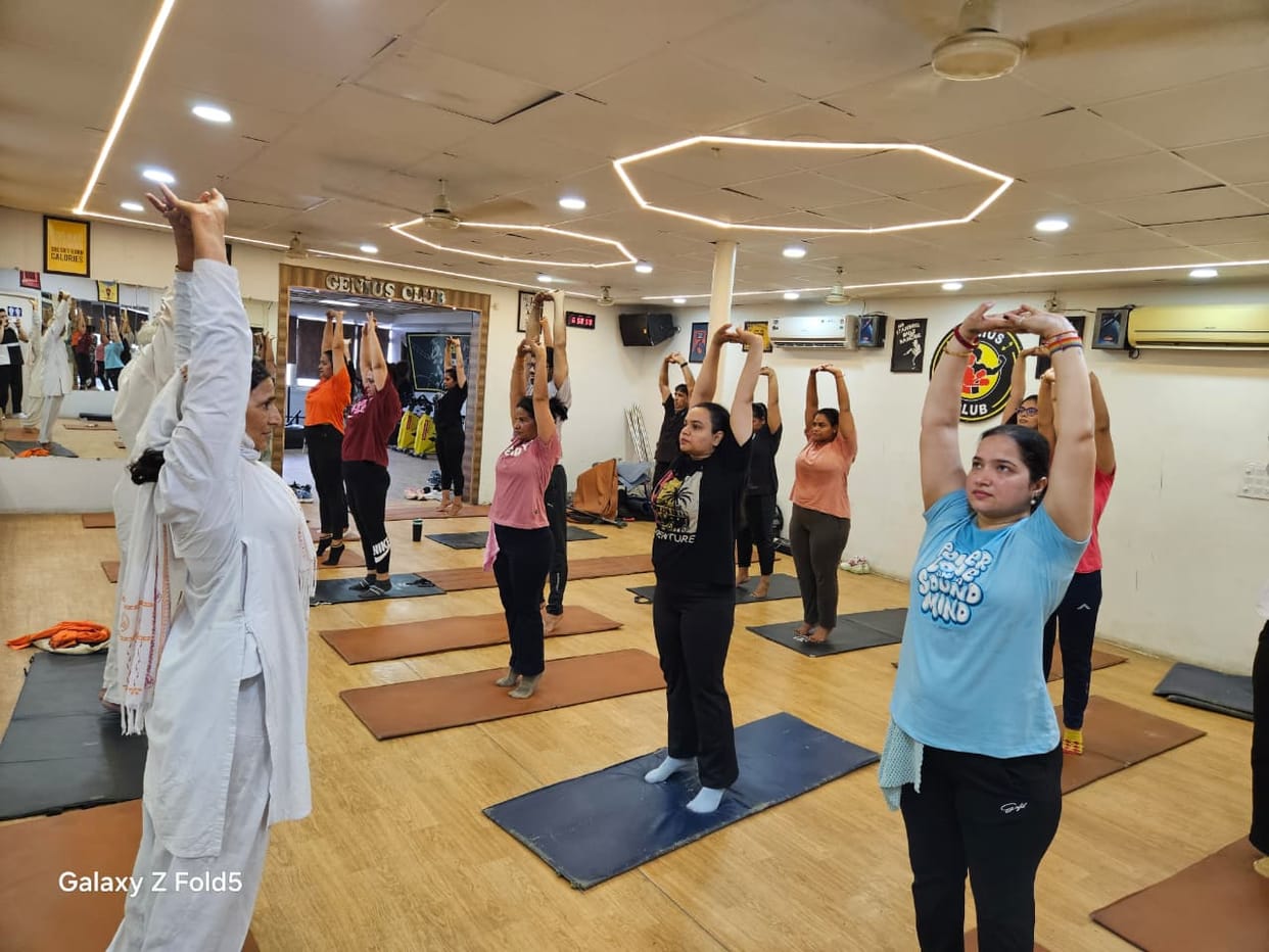 Conducted practice sessions for Pranayama and meditation.