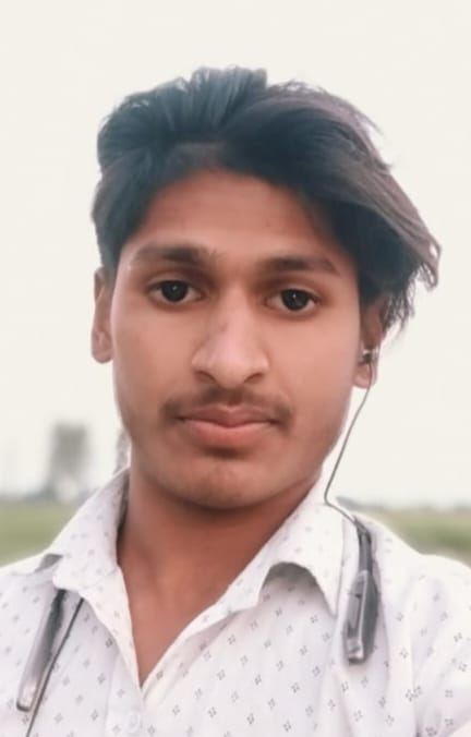 Young man dies after coming into contact with high-tension wires while doing house shuttering