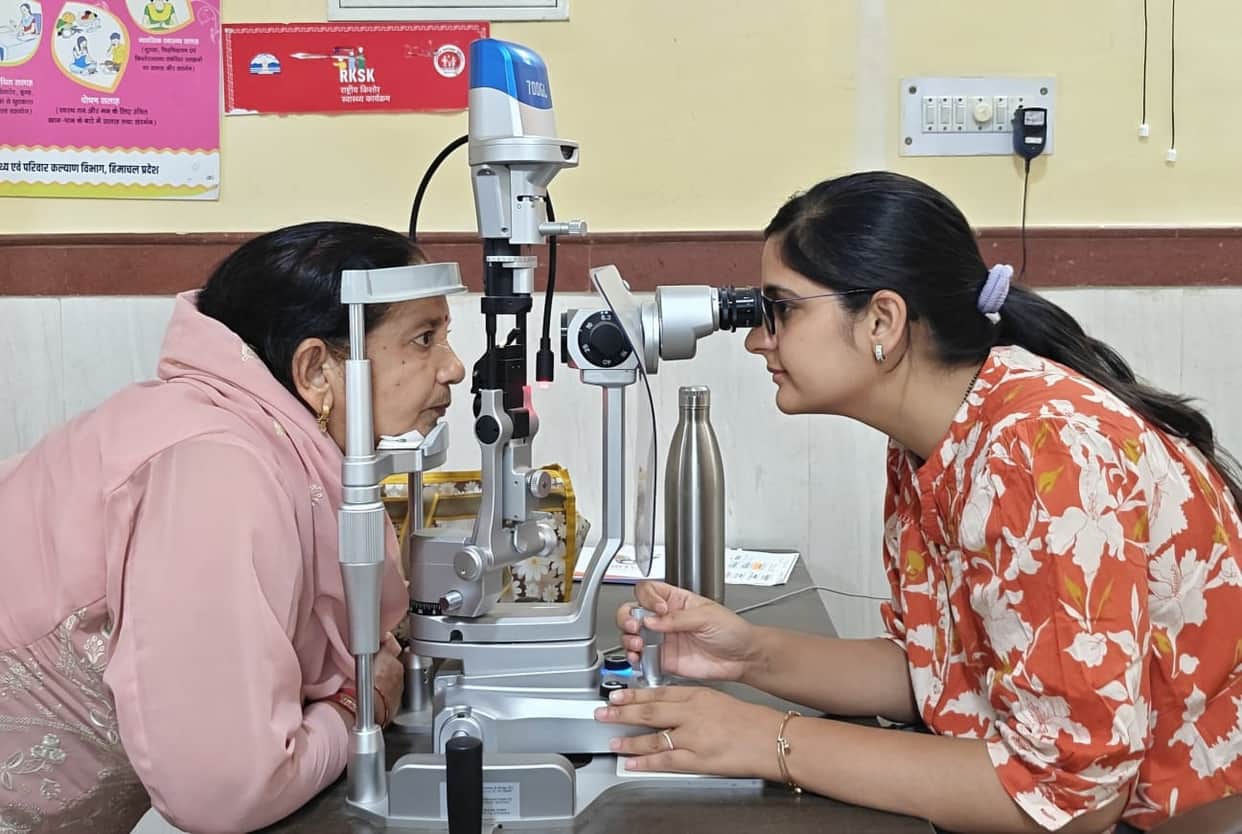 Heat takes a toll on health; rise in flu and eye-related cases.