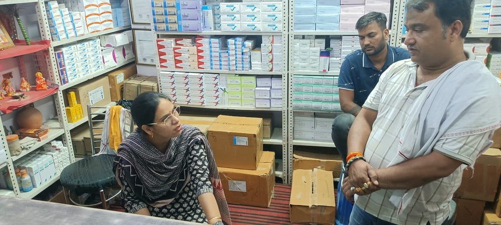 Drug Department raids 20 medical firms; breaks locks to conduct inspections.