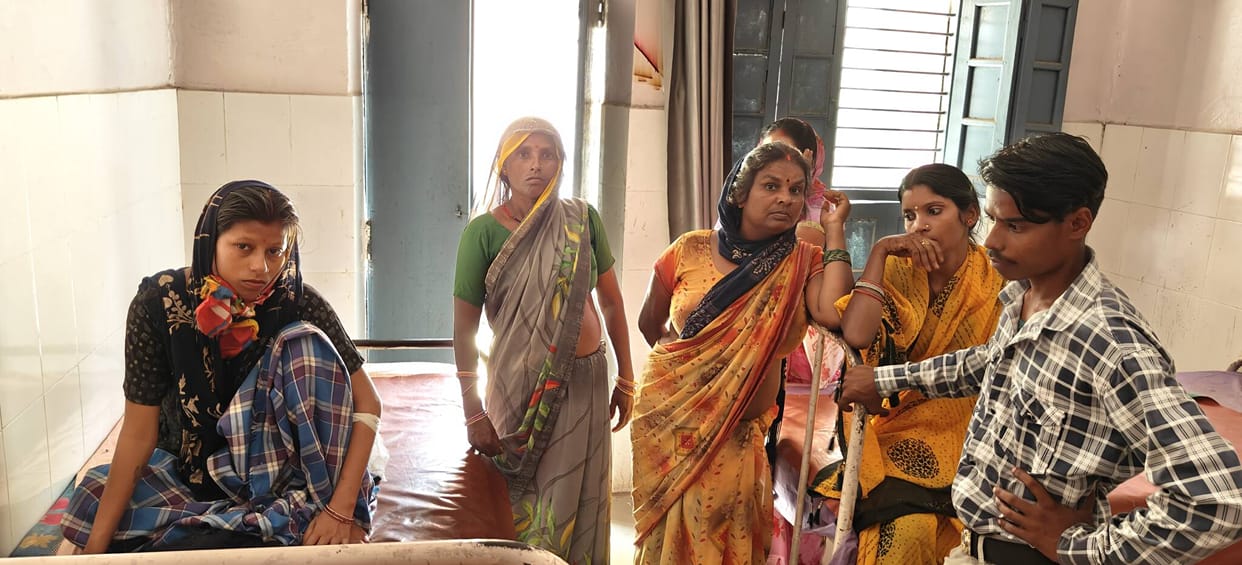 No tests or medication; referred from the CHC in just six minutes delivery took place in a moving auto-rickshaw.