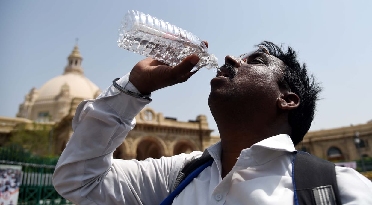 Meerut Weather Today: Intense sunshine causes discomfort right from the morning; find out what the weather wil
