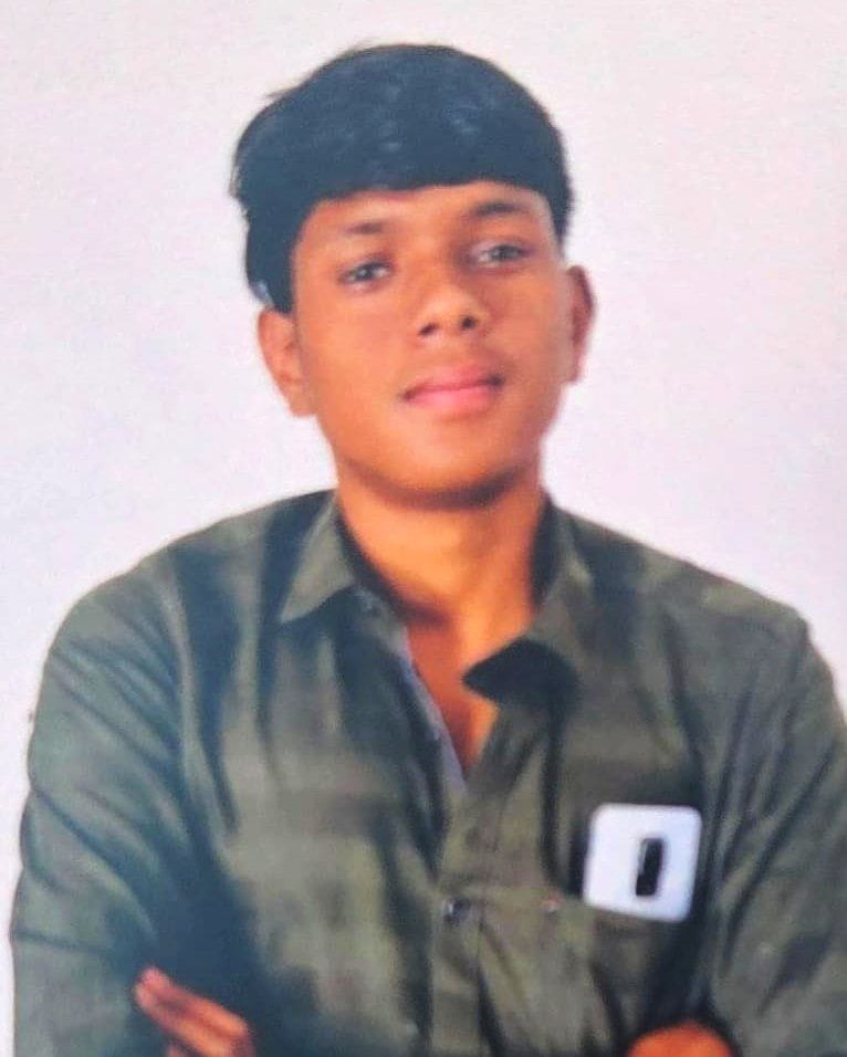 Youth dies after being hit by a car on the highway Sub-Inspector make offensive remarks